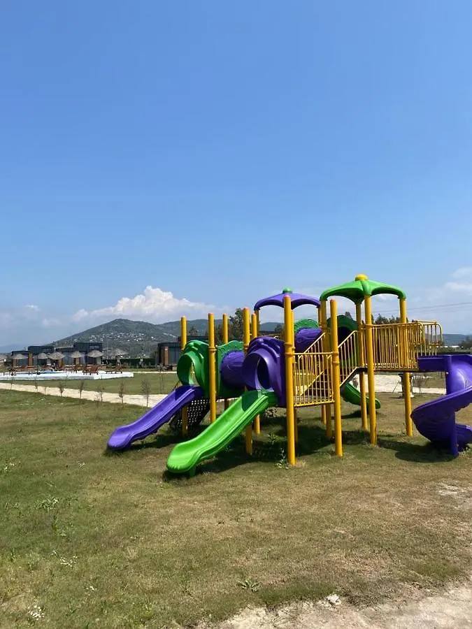 Hotel Lavira Tiny House Village Bogazici Turkije
